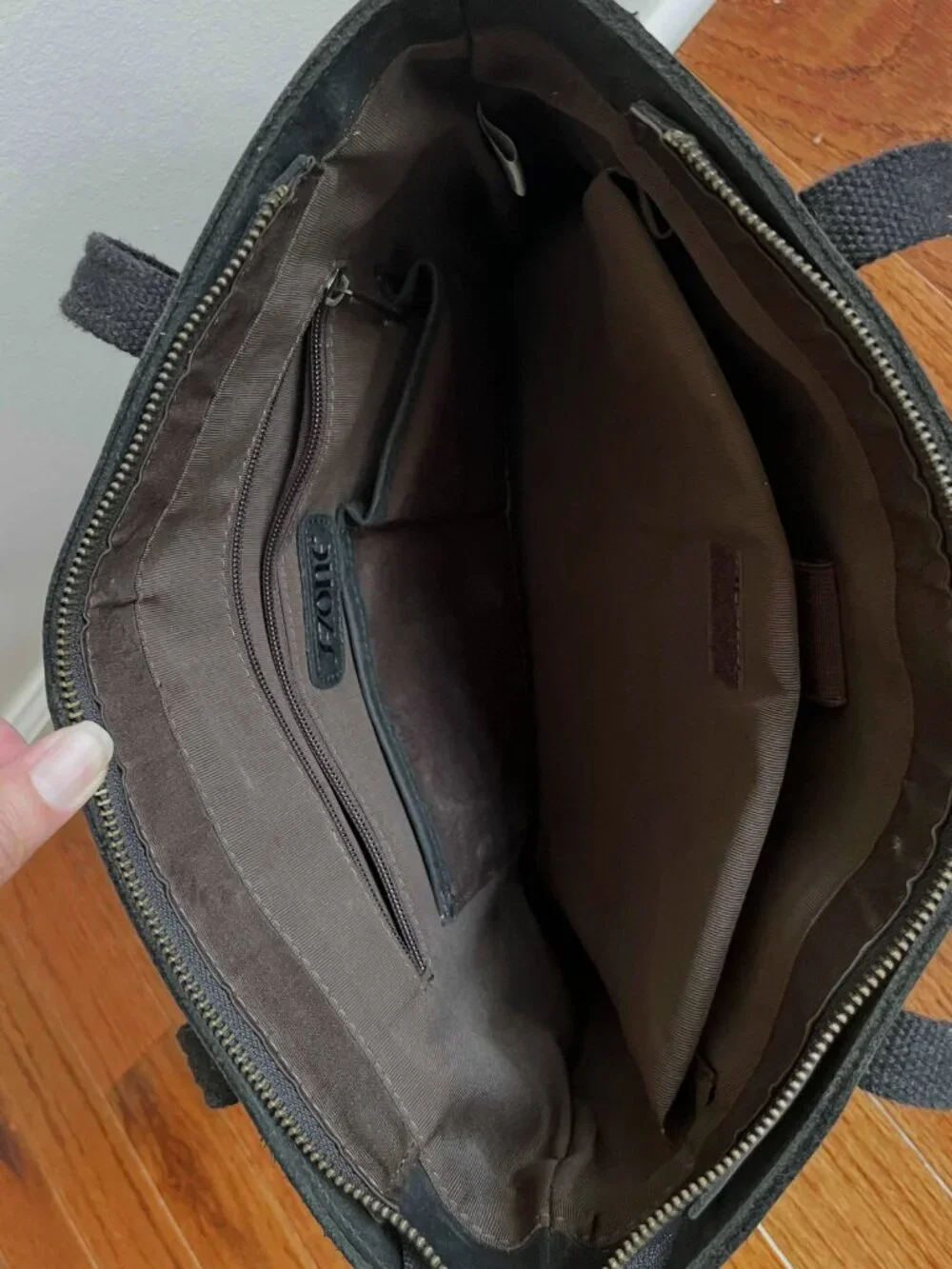 S-Zone Leather Laptop Tote - GUC